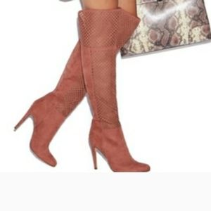 Dusty Blush Heeled Boots